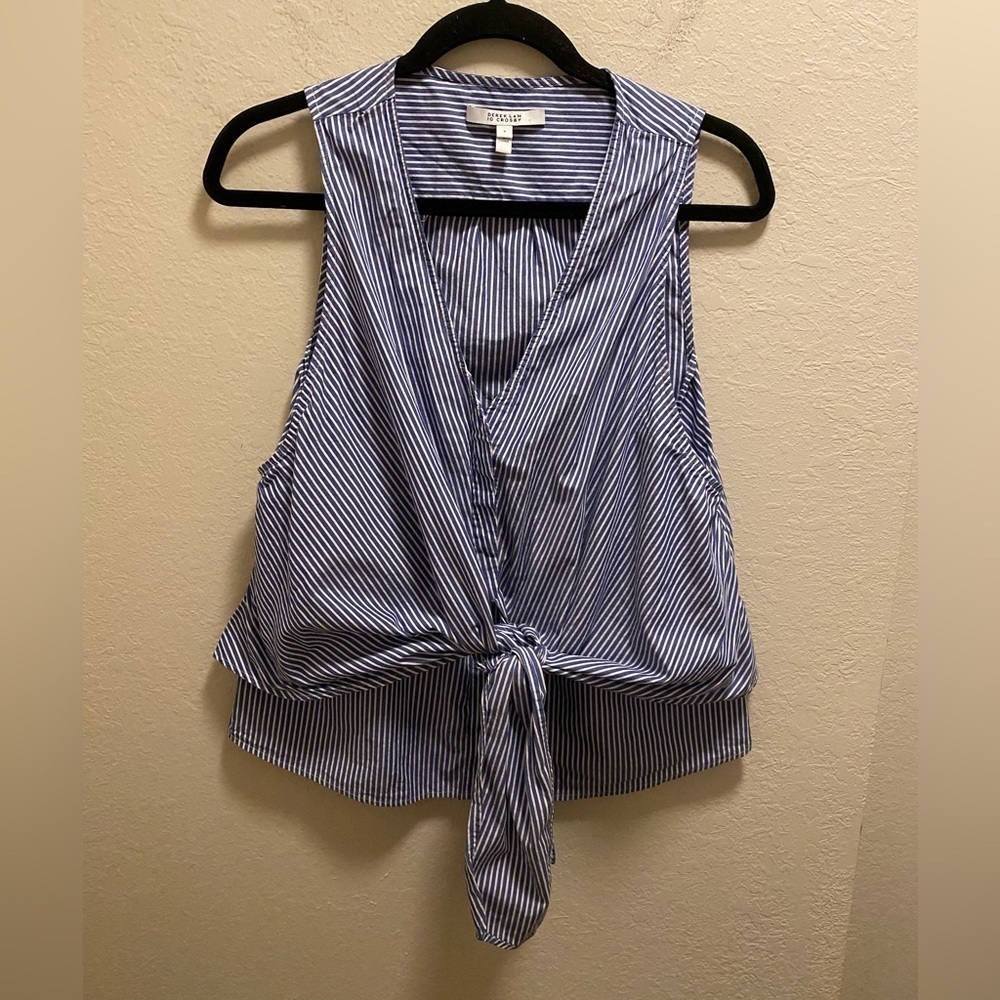 10 Crosby Derek Lam Blue & White Striped Tie Front Sleeveless Blouse Size 8